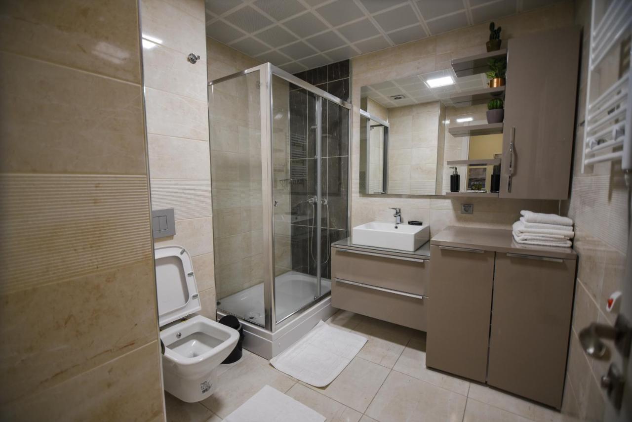 Apartmán Sky Deluxe Skopje Exteriér fotografie